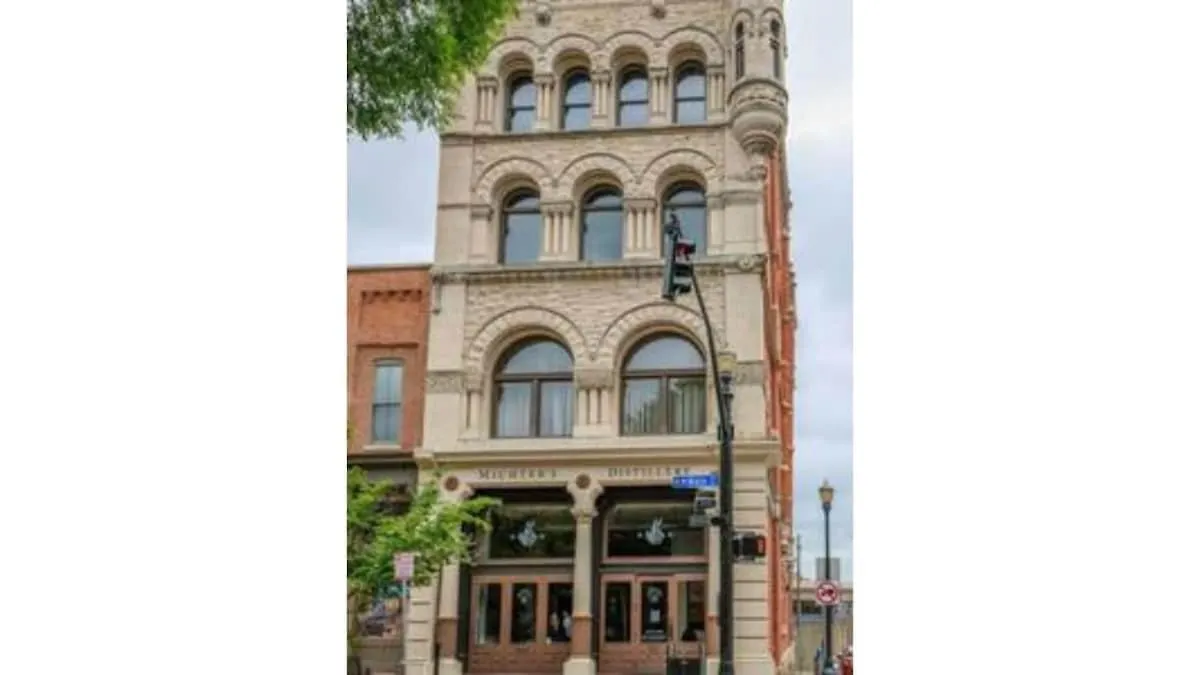 Apartamento Stunning Nulu 1Br Cozysuites 06 Louisville